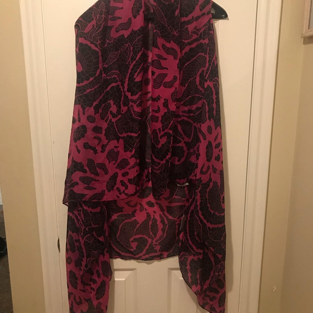 Accents by Lavello vest